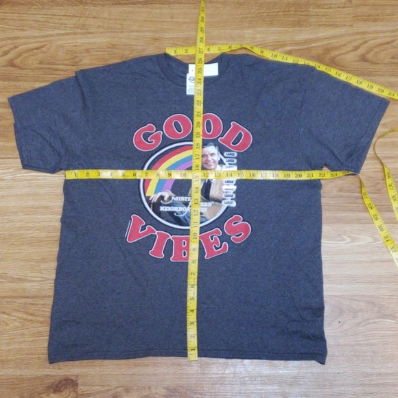 NEW Good Vibes T-Shirt - Picture 3 of 8